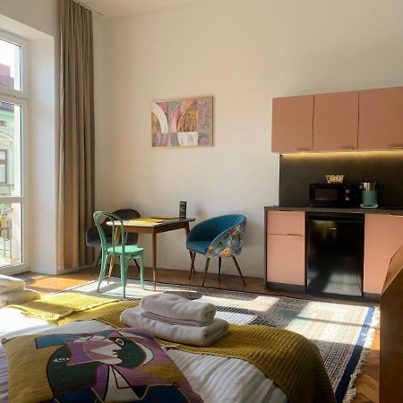 Apartamenty Piotrkowska 28 By Good Time Lodz  Exterior photo